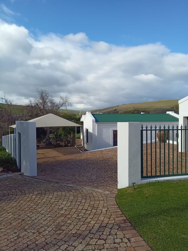 16 Bedroom Property for Sale in Bot River Western Cape